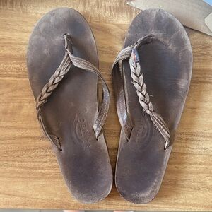 RAINBOW Flirty Braided Flip flops Women Size 8 Tan Leather Braided Arch Support